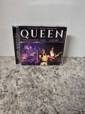 Queen Mannheim 1986 2 CD Set - Black/Clear Case